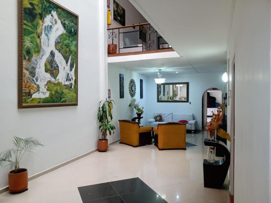 Hotel Brisas מדיין מראה חיצוני תמונה