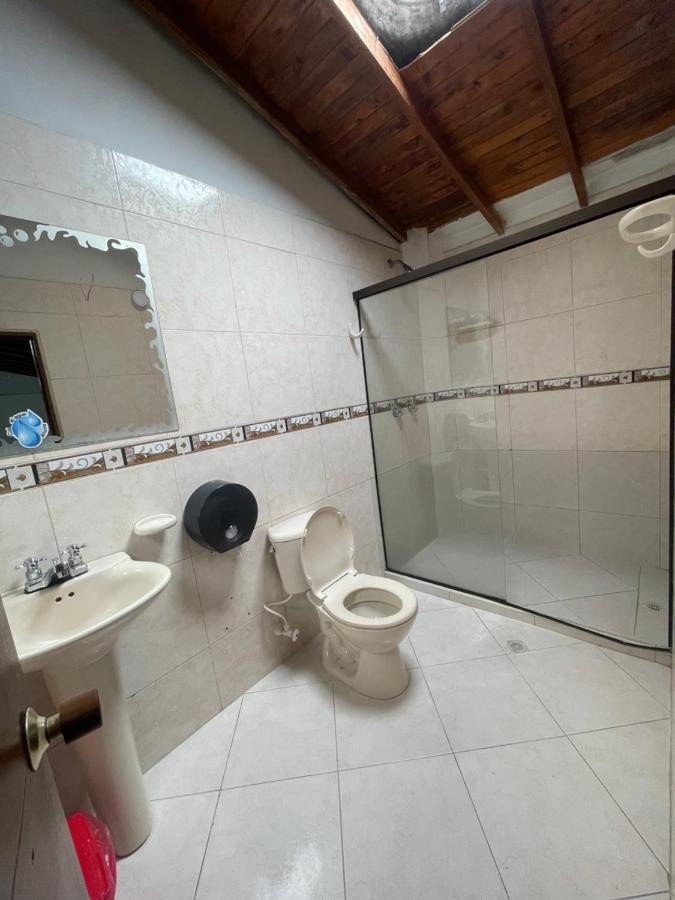Hotel Brisas מדיין מראה חיצוני תמונה