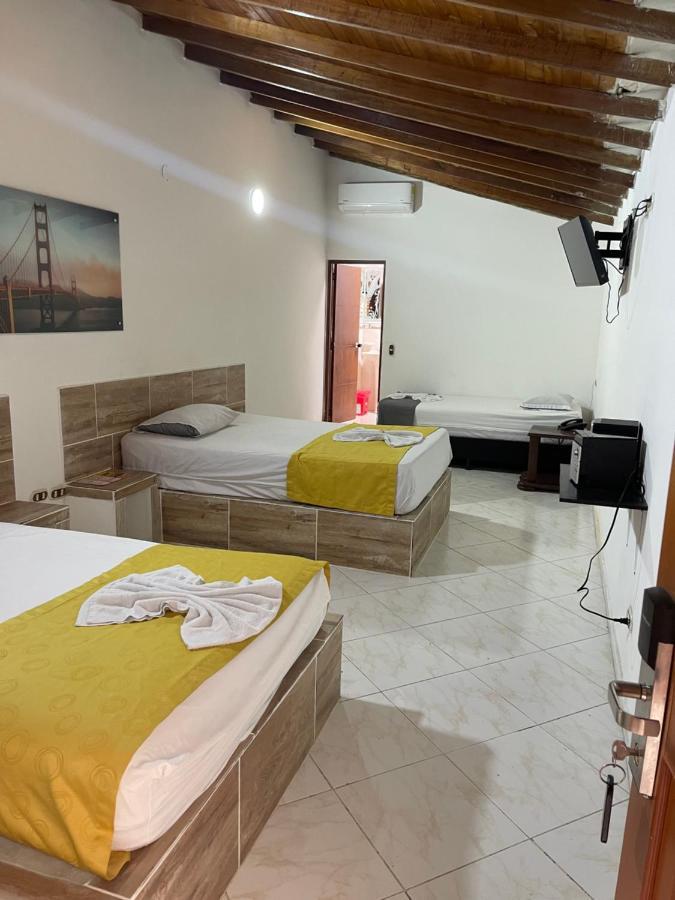 Hotel Brisas מדיין מראה חיצוני תמונה