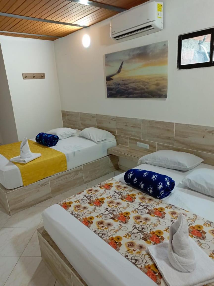 Hotel Brisas מדיין מראה חיצוני תמונה
